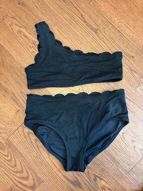 Old Navy Black Scalloped One-Shoulder Kids Bikini Set